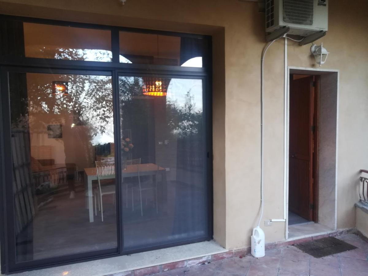 Elegance Apartment Taormina Letojanni Eksteriør billede