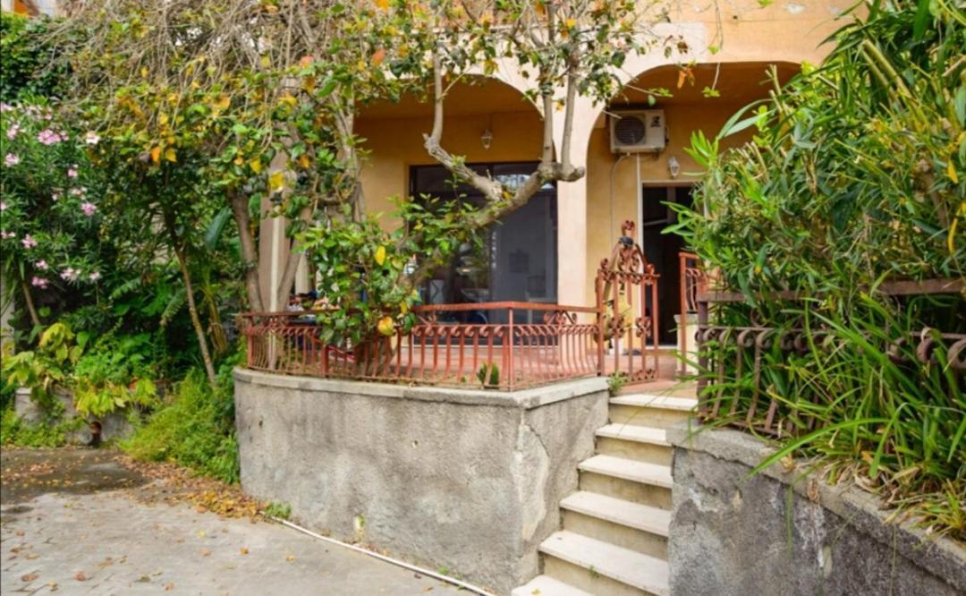 Elegance Apartment Taormina Letojanni Eksteriør billede
